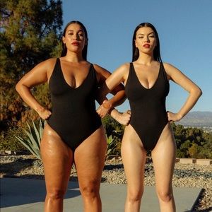 TA3 Plungey in Black Large (Reg/Long)